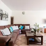 Apartment Avenue Des Terrasses